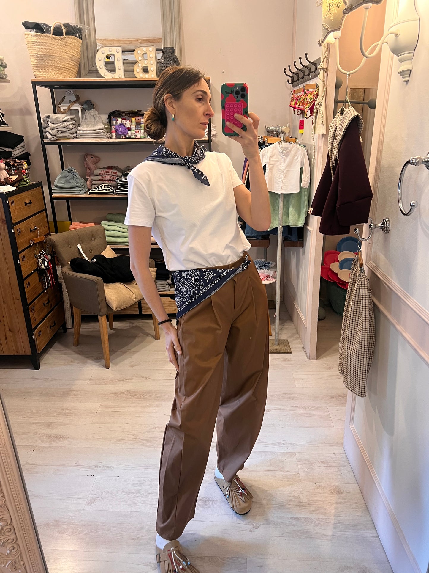PANTALONE CARROT FIT BANDANA
