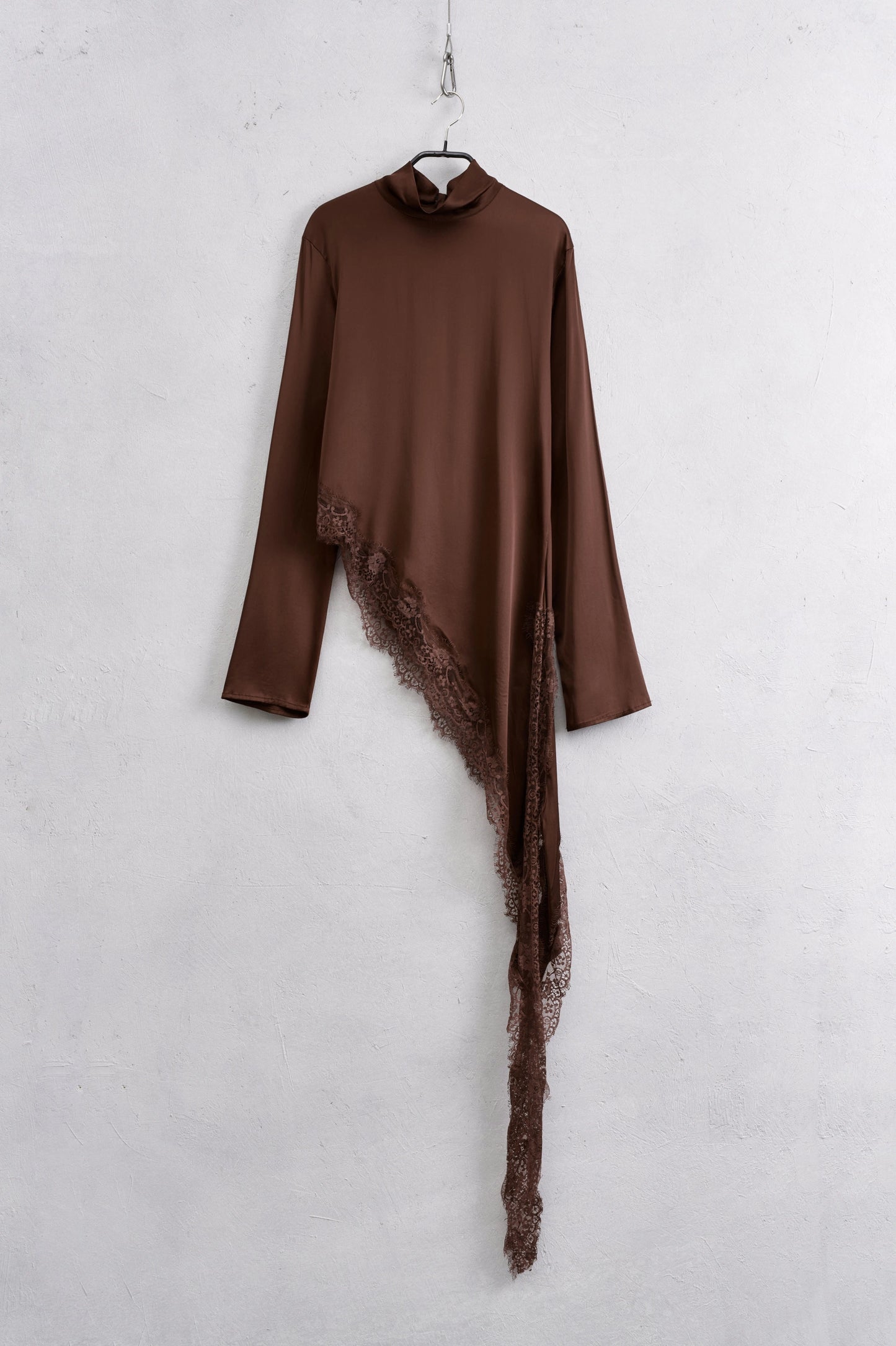 BLUSA SATIN E PIZZO